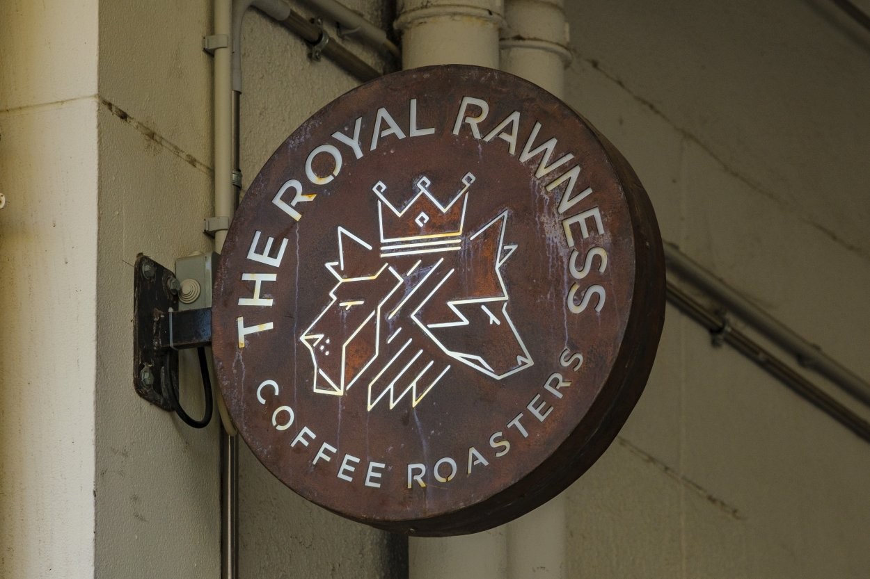 Royal Rawness Logo
